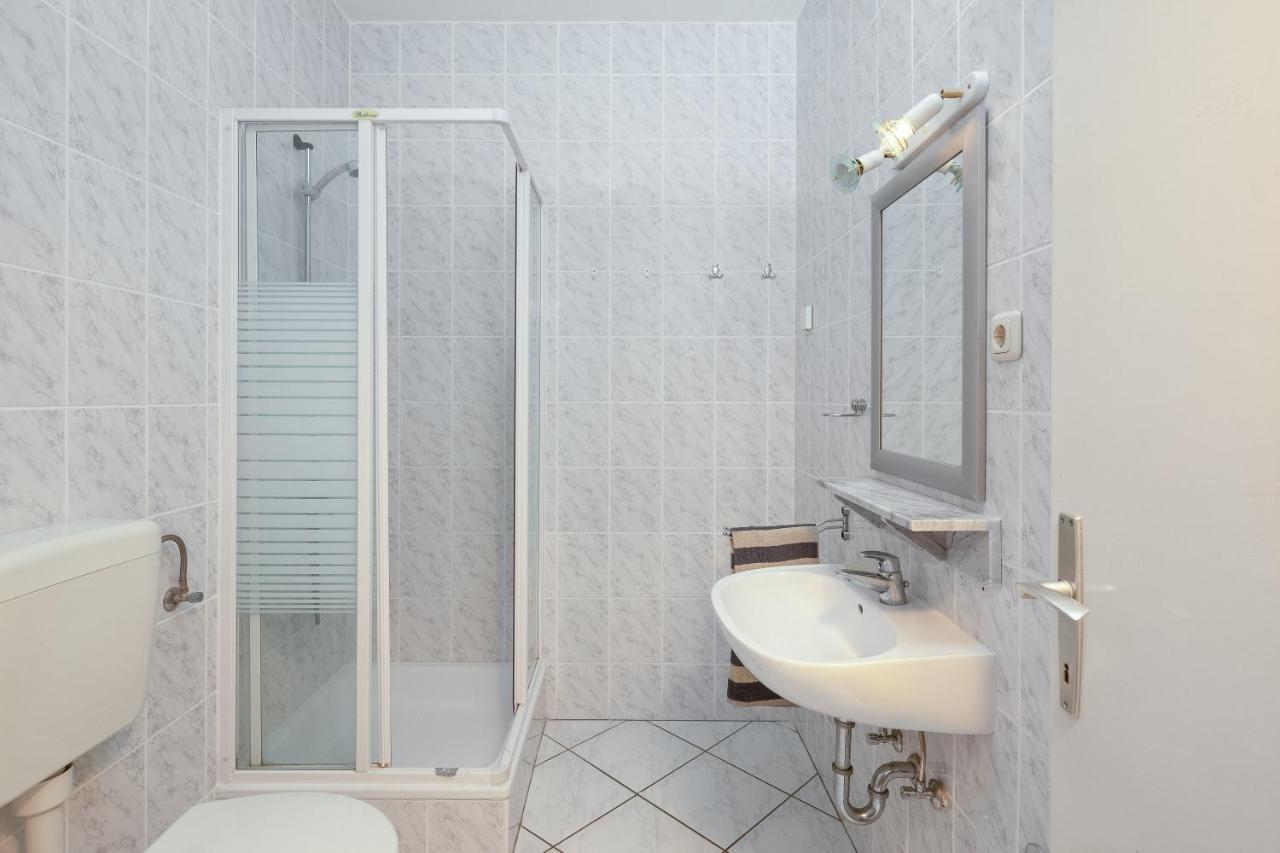 Germania Rooms & Apartments Celina Room photo