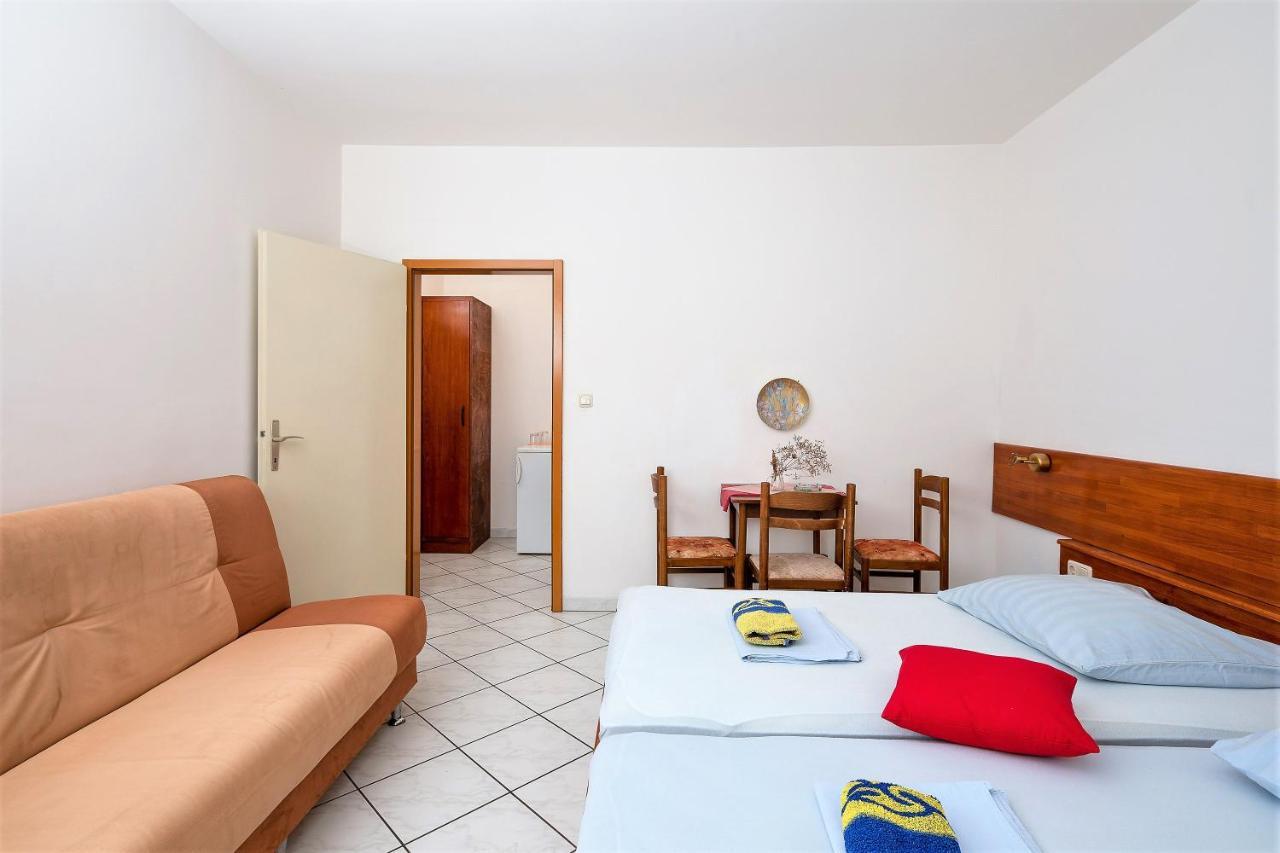 Germania Rooms & Apartments Celina Room photo