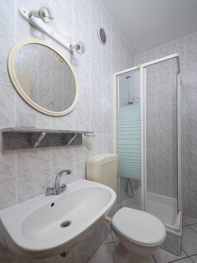 Germania Rooms & Apartments Celina Room photo
